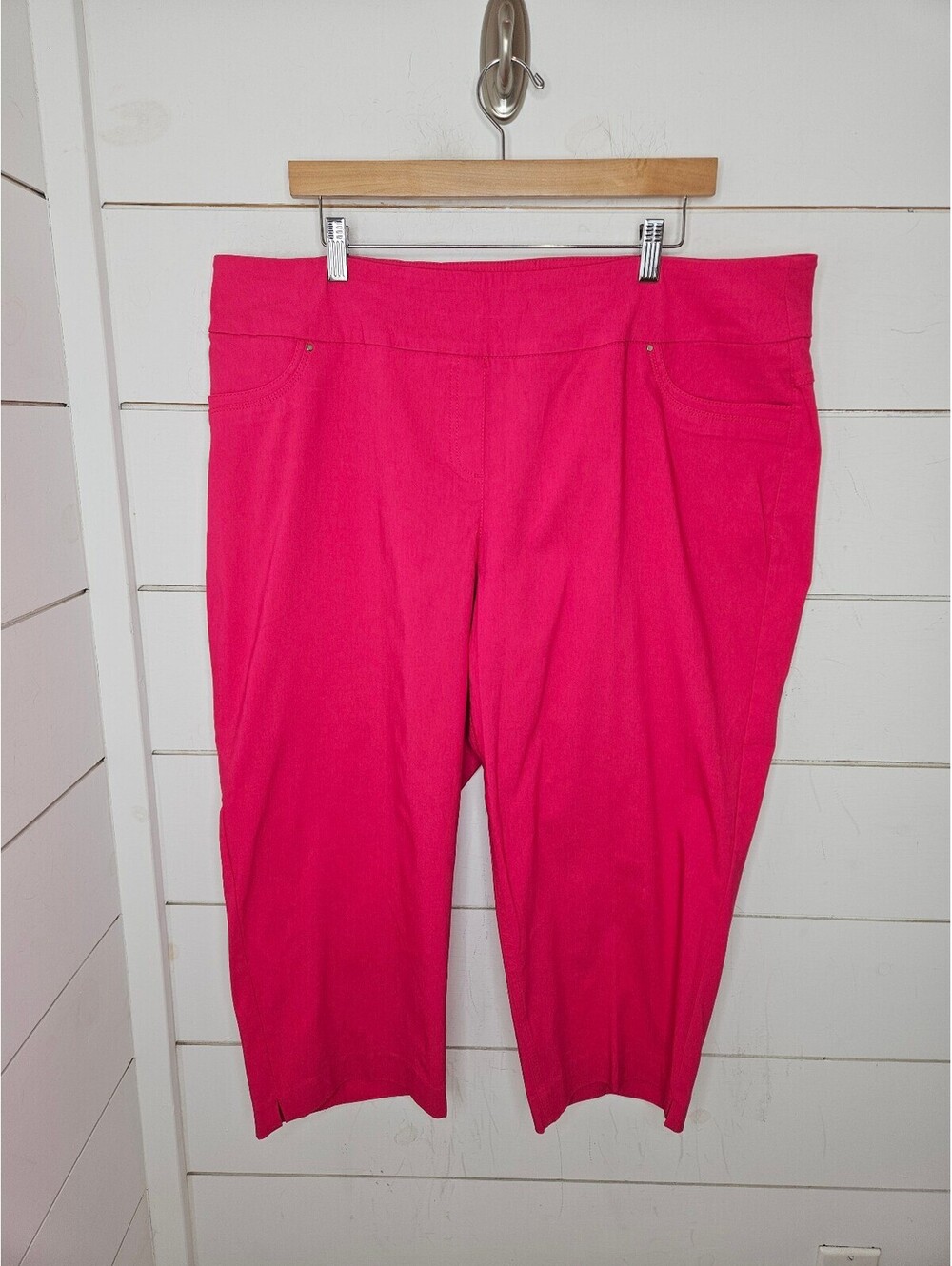Westbound size 22W pink pull on cropped casual pants